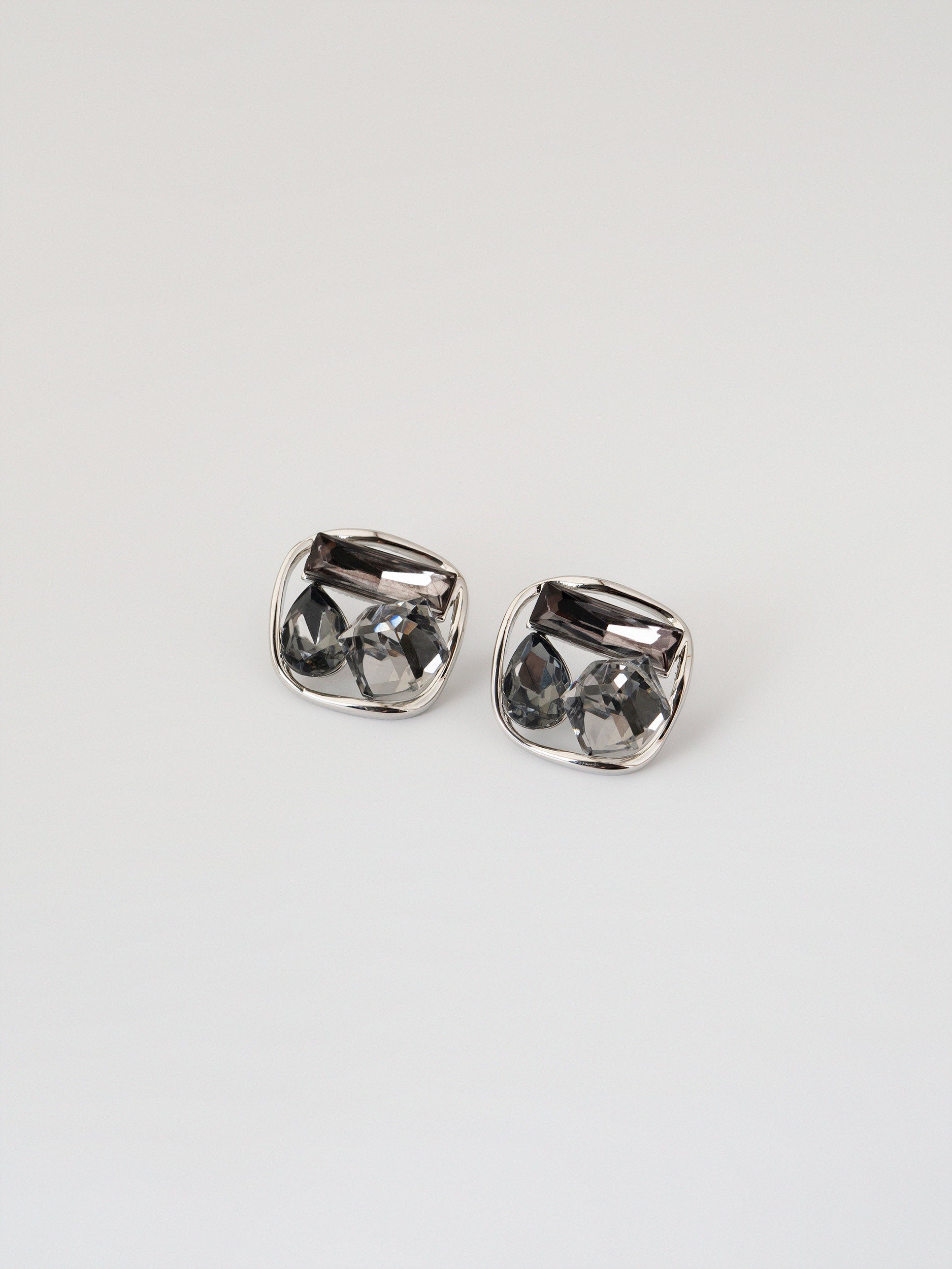 Cendria Studs