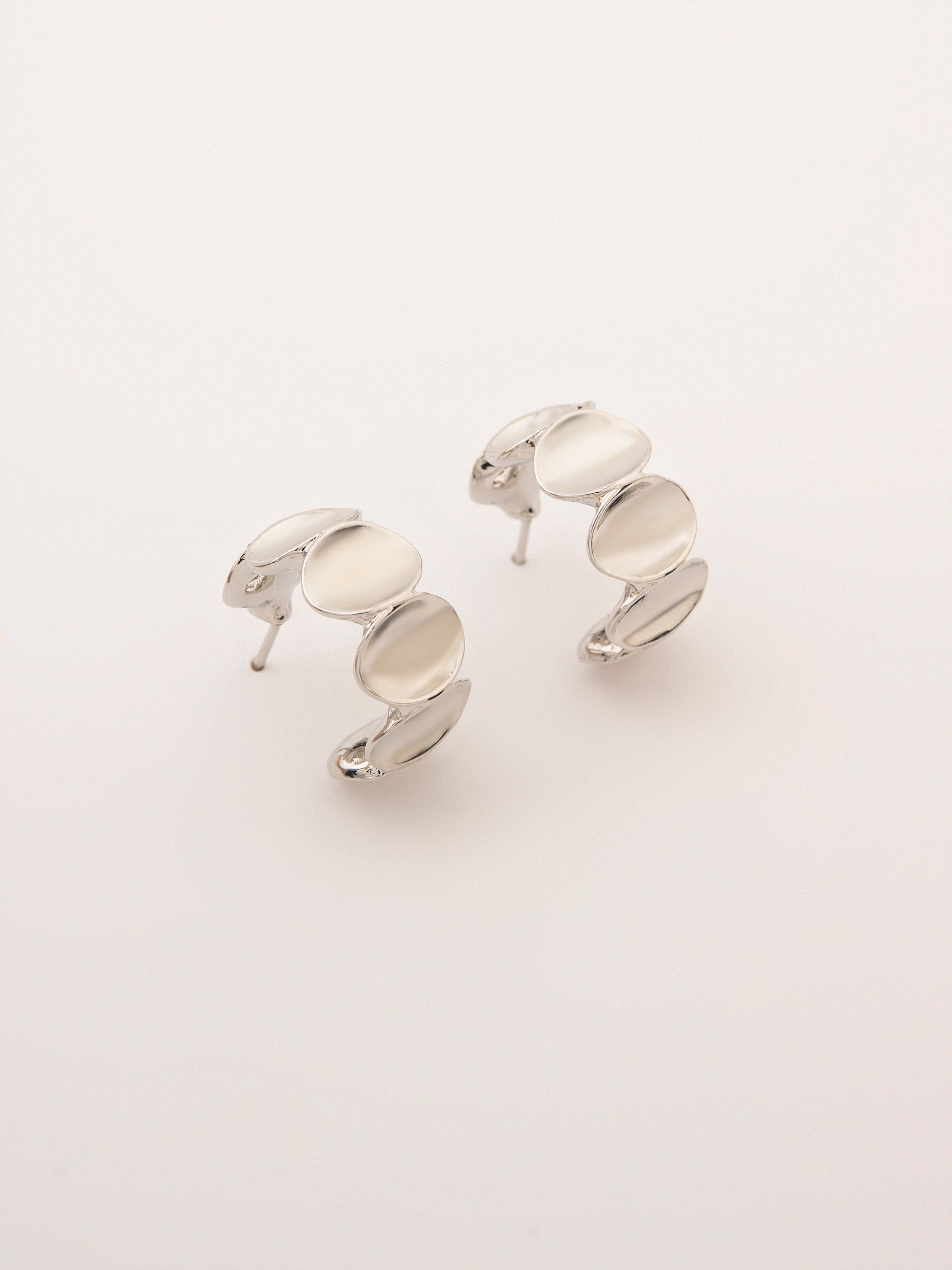 Rounded Hoops