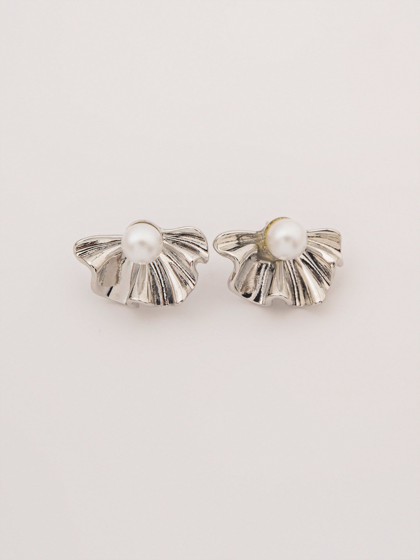 Shell Studs