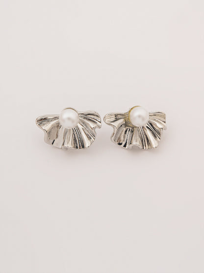 Shell Studs