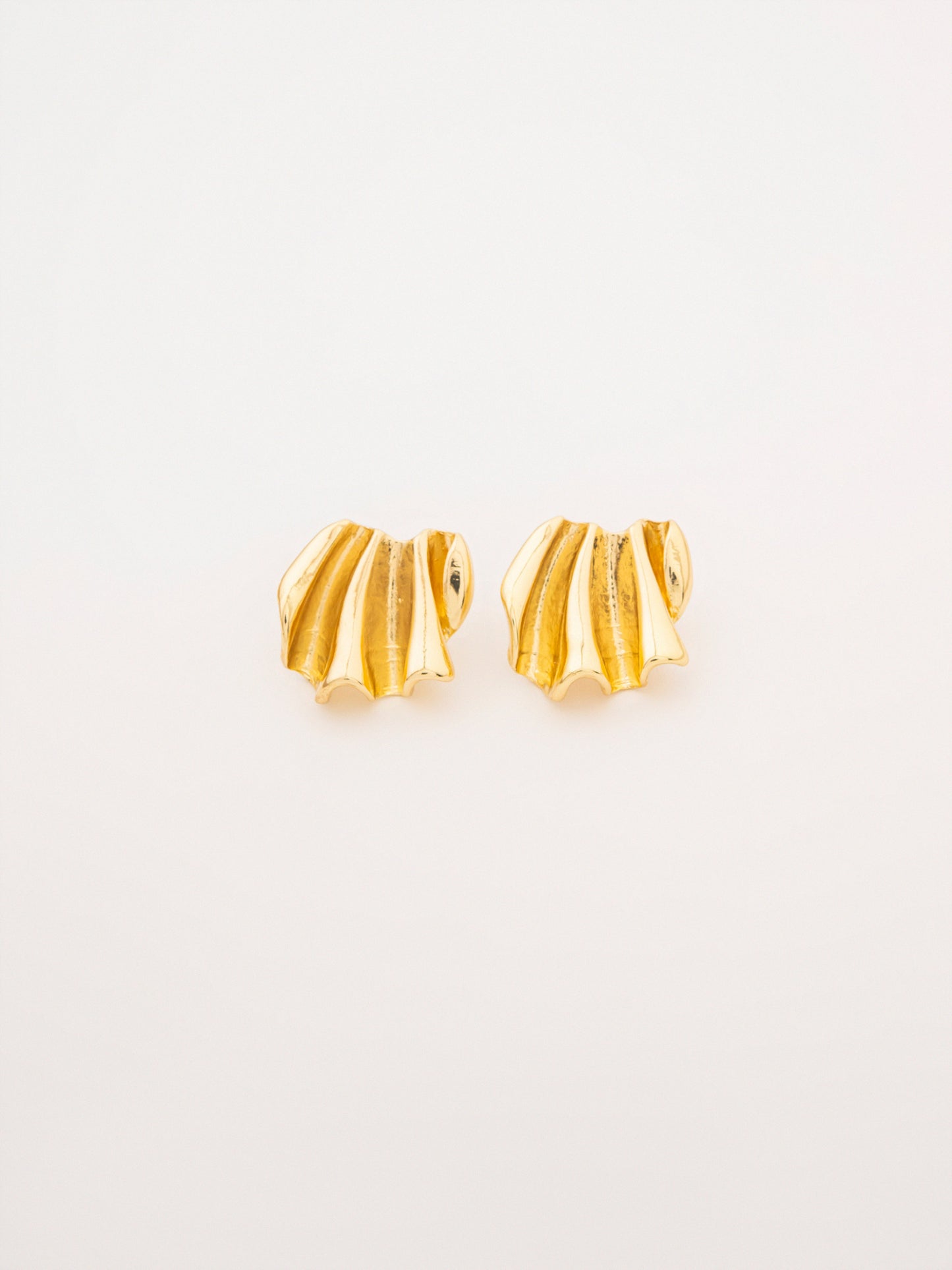 Ripple Studs