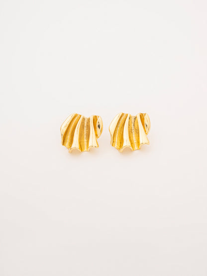 Ripple Studs