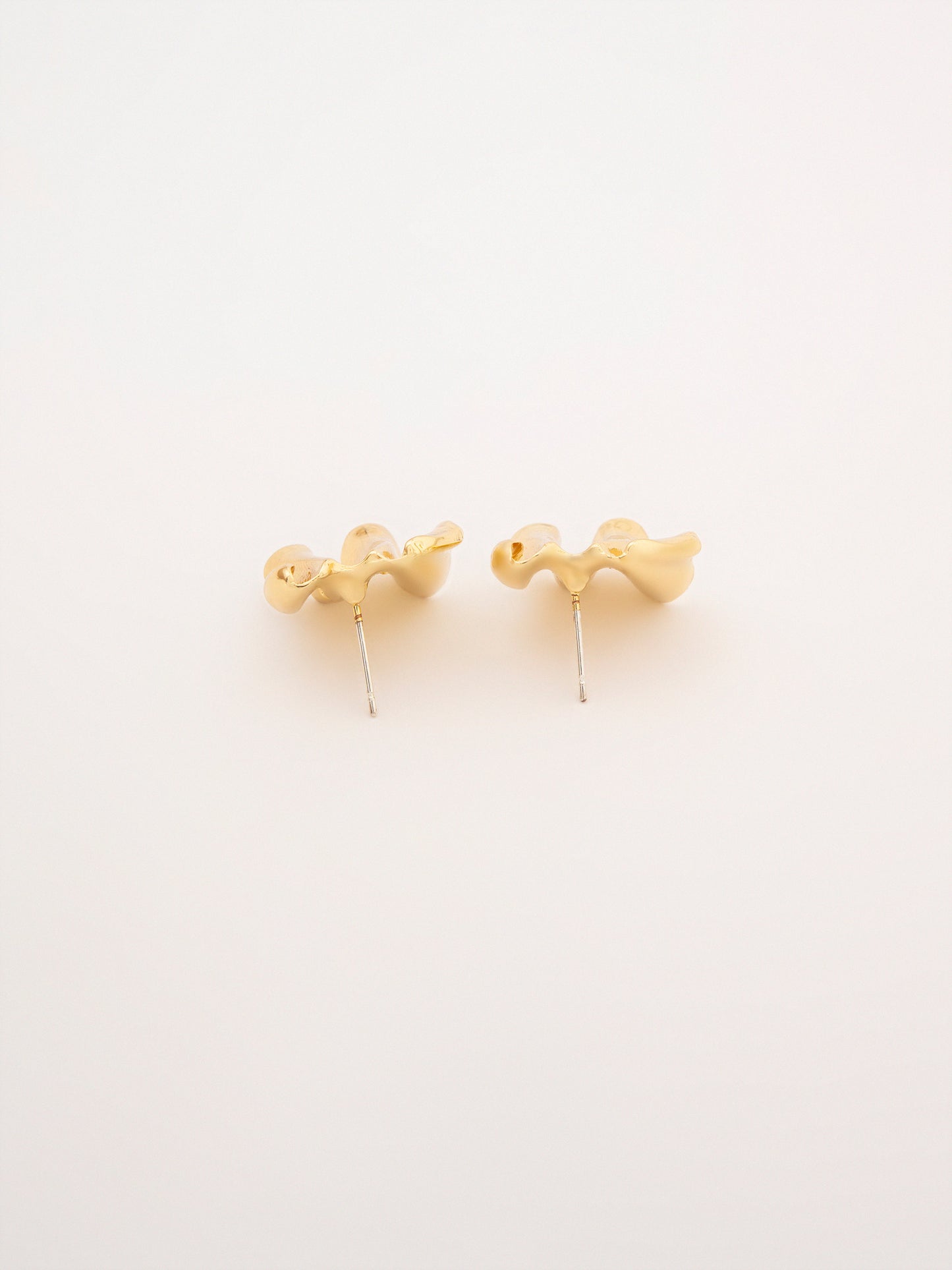 Ripple Studs
