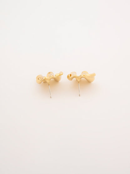 Ripple Studs