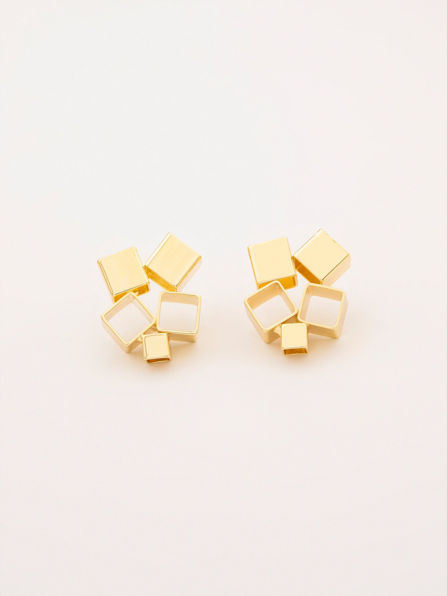 Cube Studs