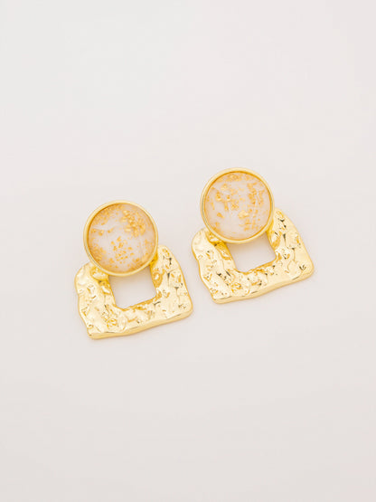 Geometric Studs