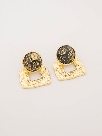 Geometric Studs