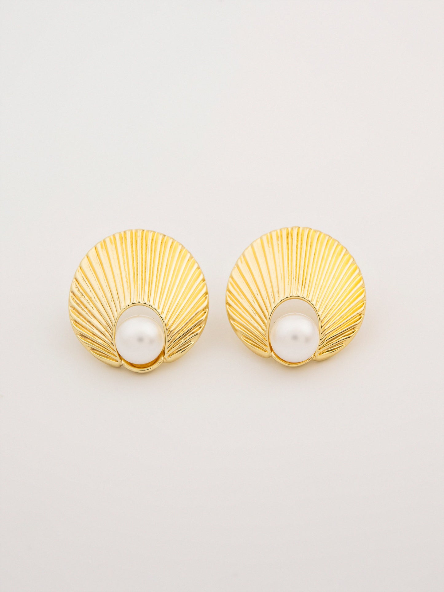 Shell Studs