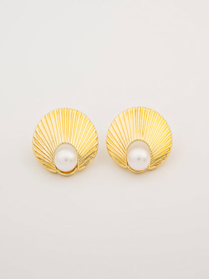 Shell Studs