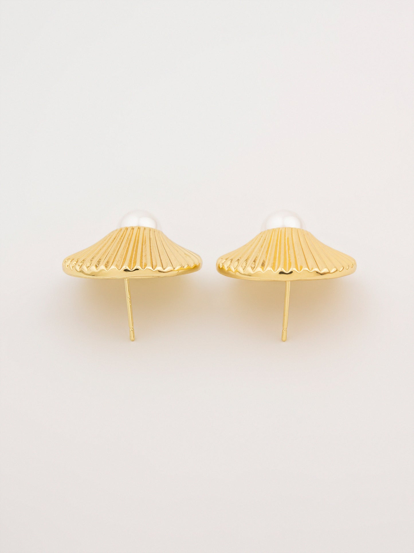 Shell Studs