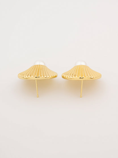 Shell Studs