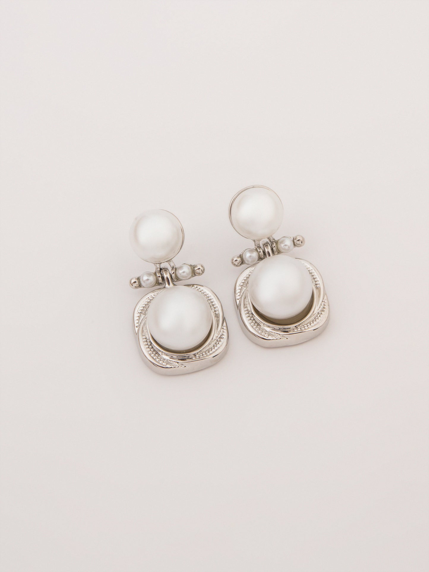 Dual Pearl Studs