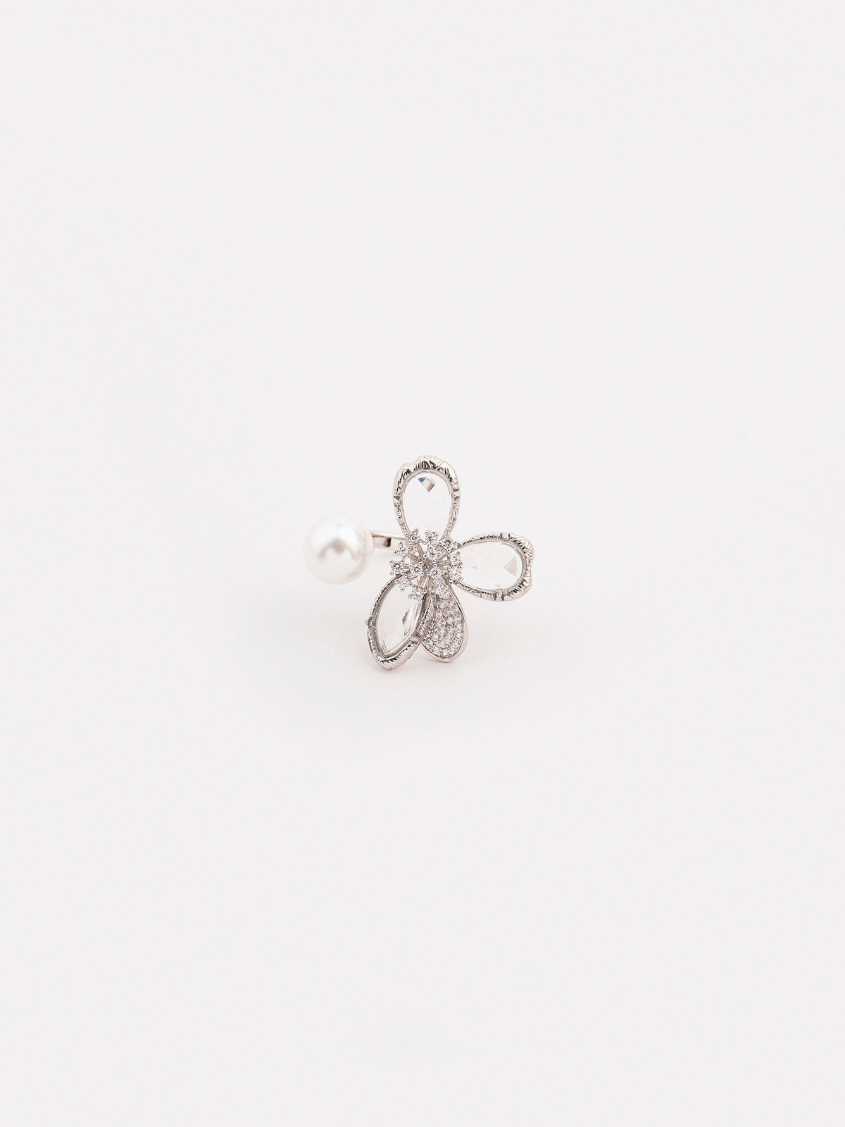 Floral Pearl Ring