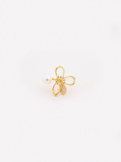 Floral Pearl Ring