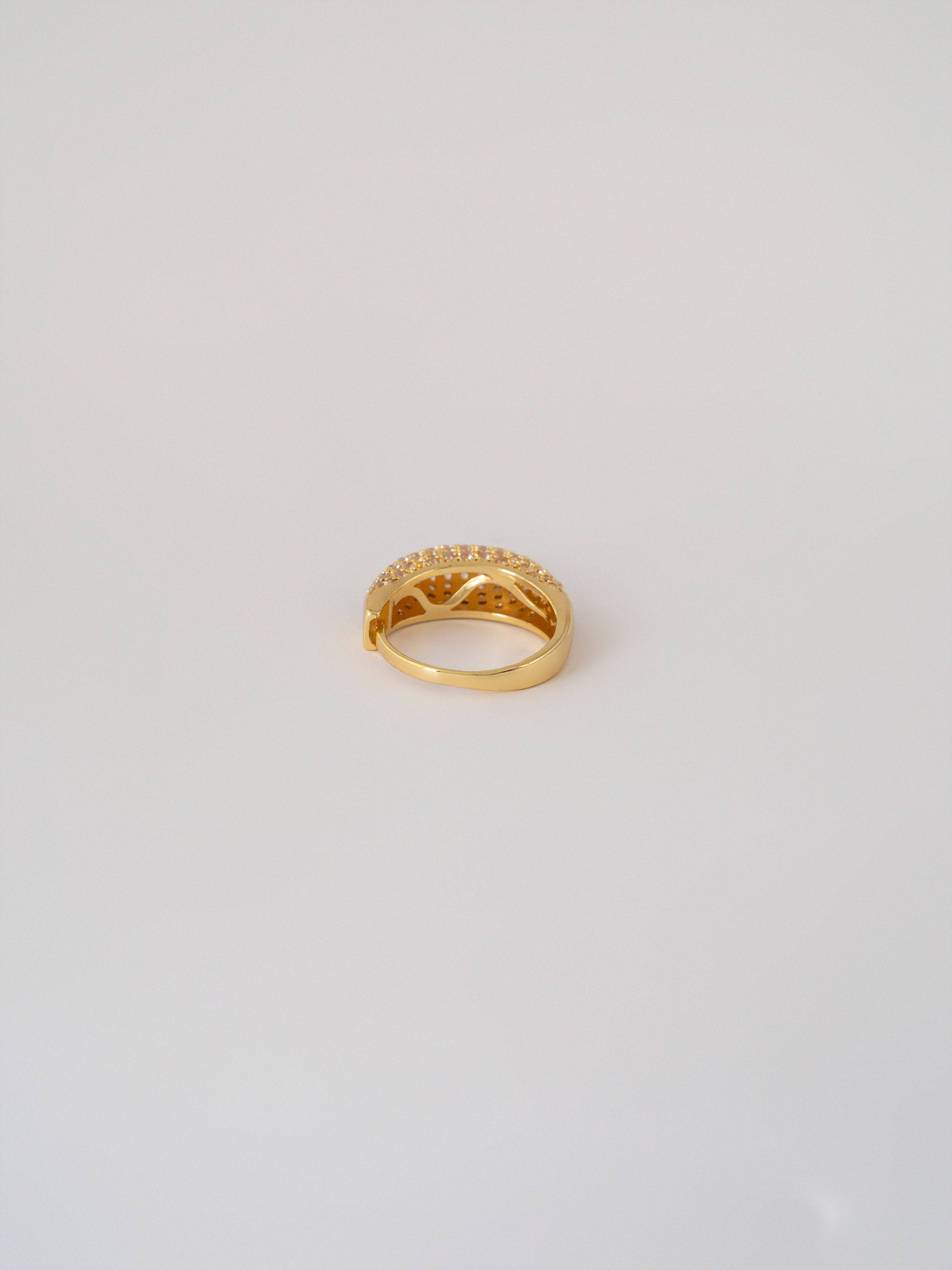Elvaris Ring