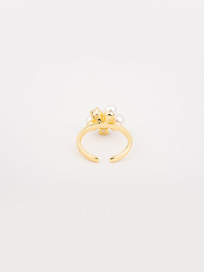 Pearl Ring