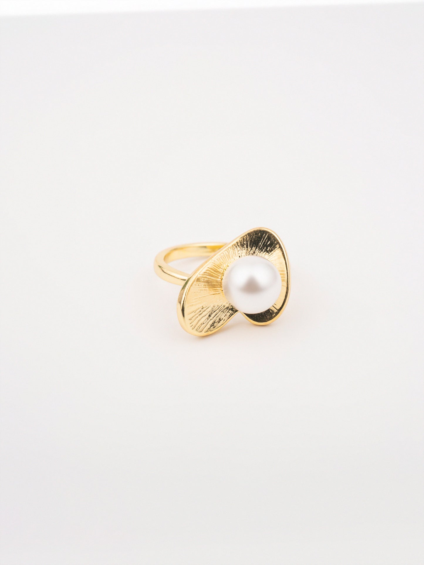 Pearl Ring