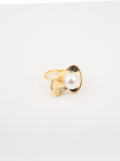 Pearl Ring