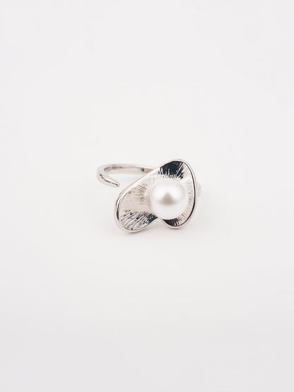 Pearl Ring