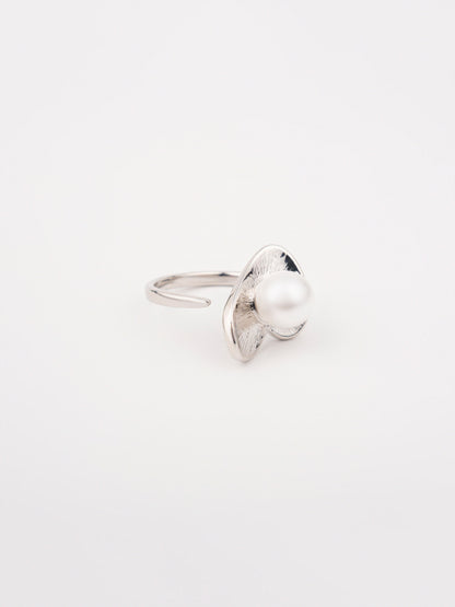 Pearl Ring