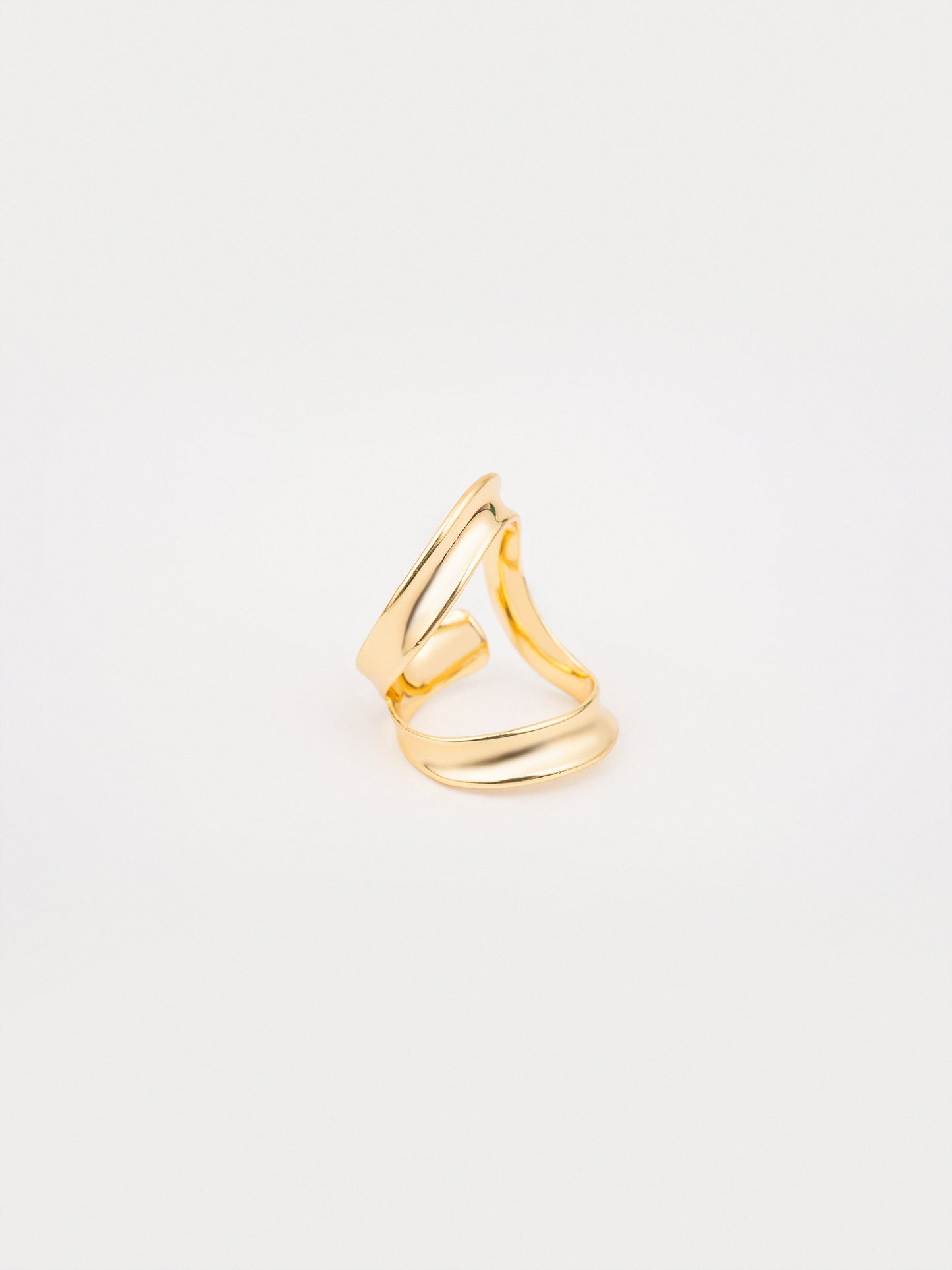 Curve Ring