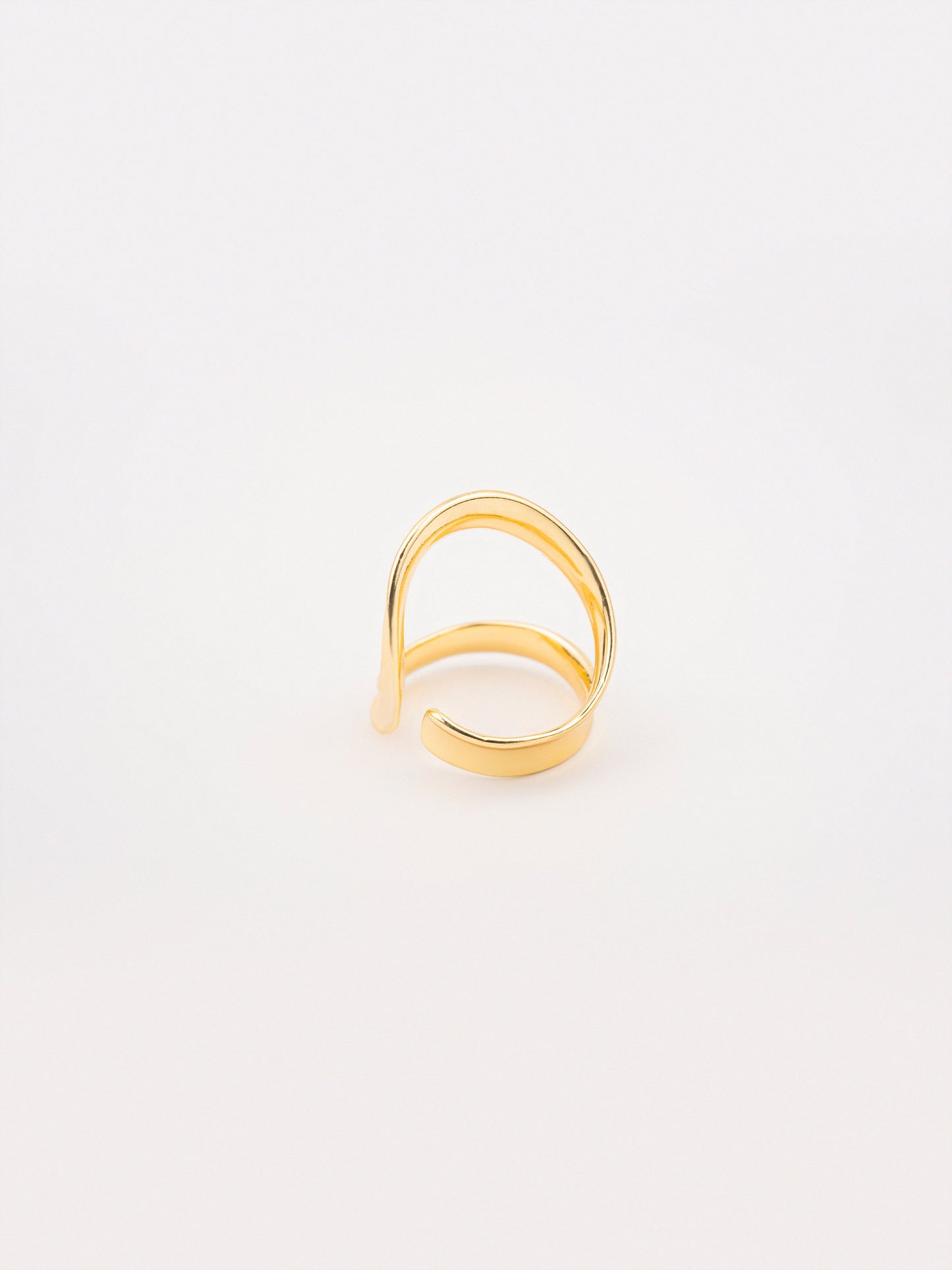 Curve Ring