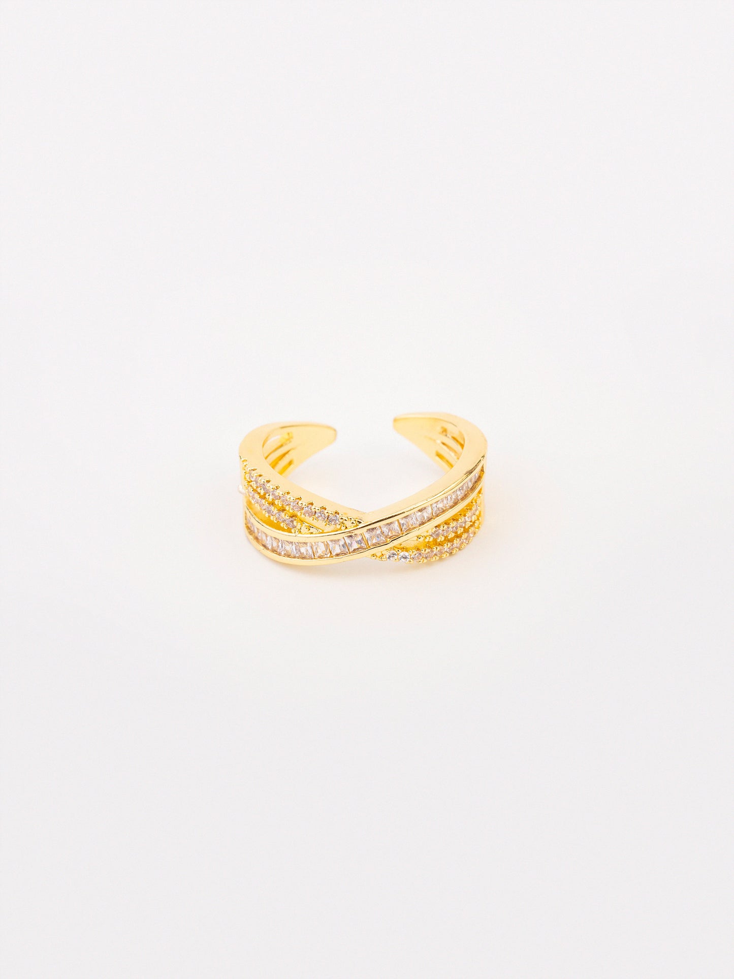 Crossover Ring