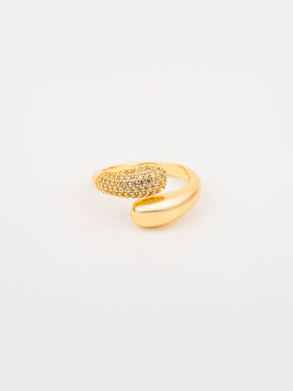 Curved Ring