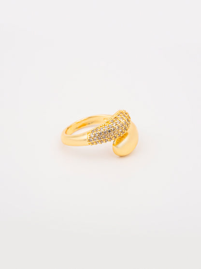 Curved Ring