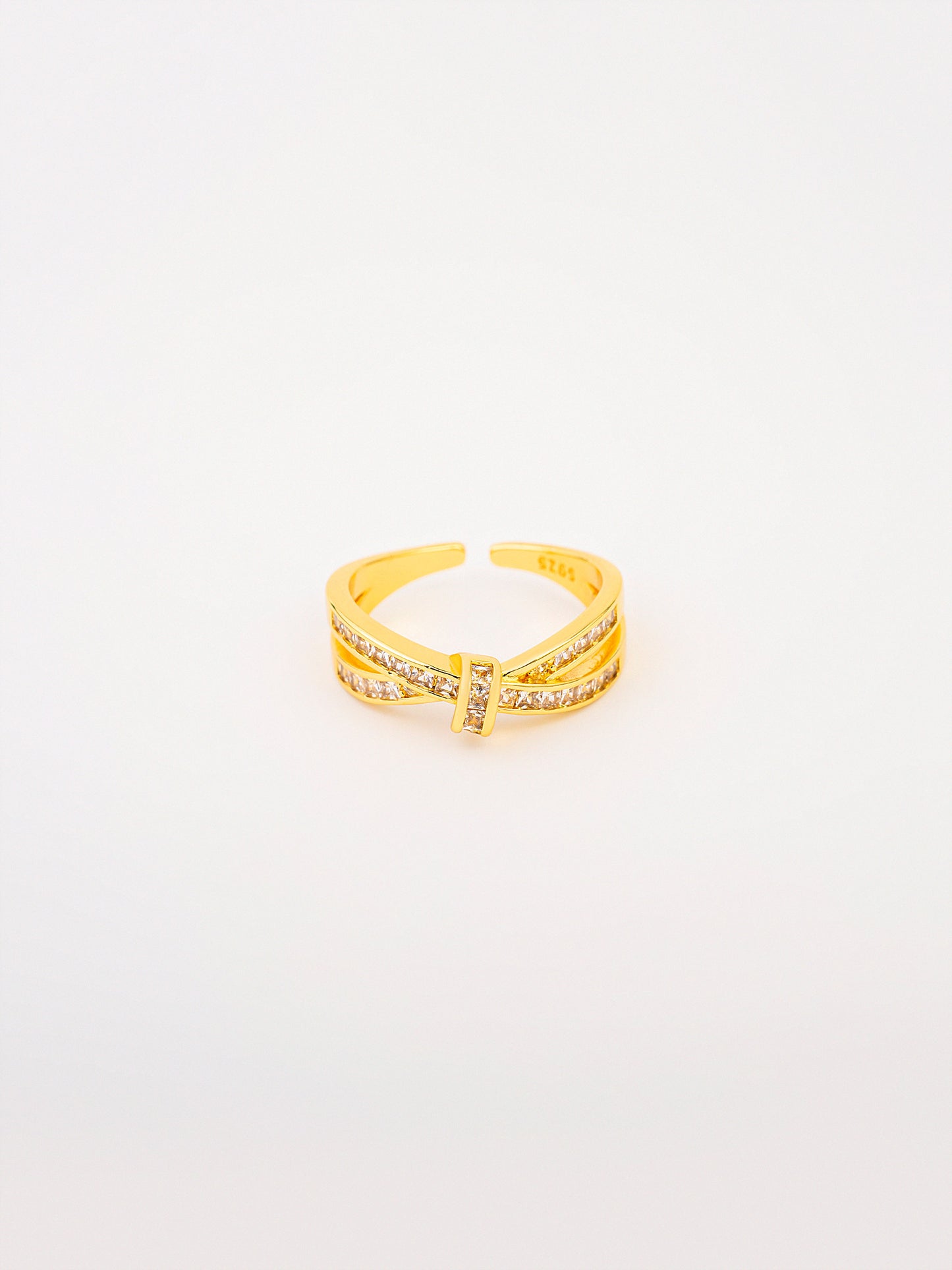 Crisscross Ring