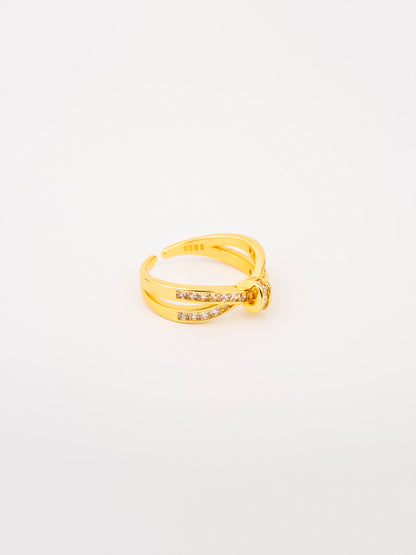 Crisscross Ring