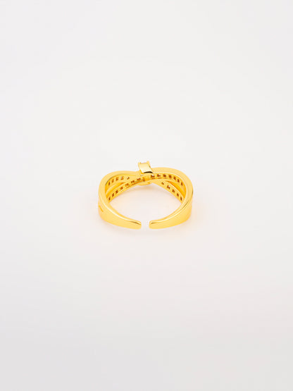 Crisscross Ring