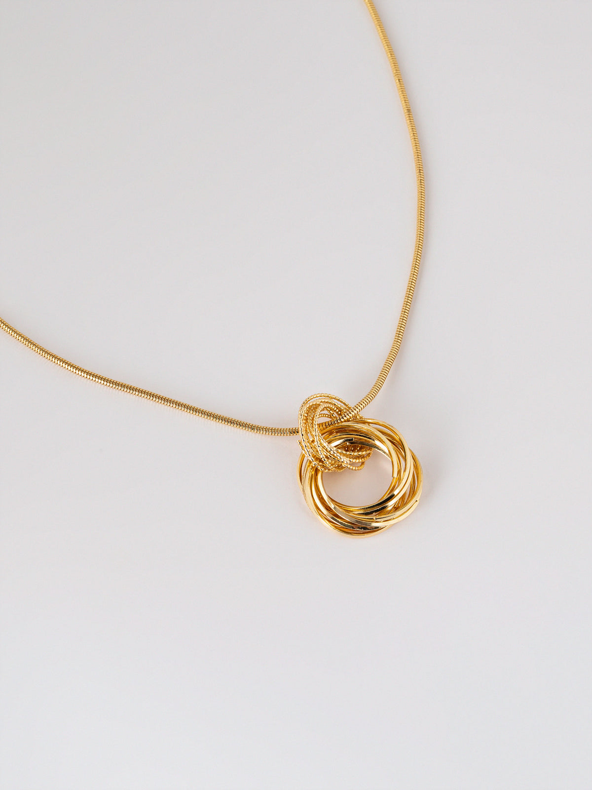 Knot Necklace
