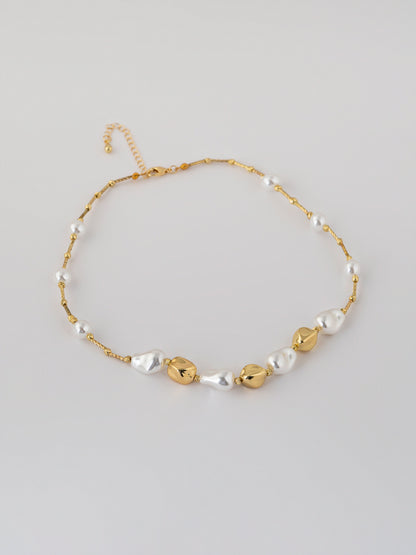 Orsina Necklace