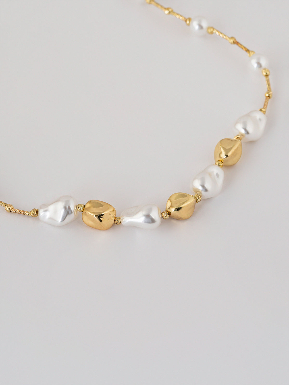 Orsina Necklace
