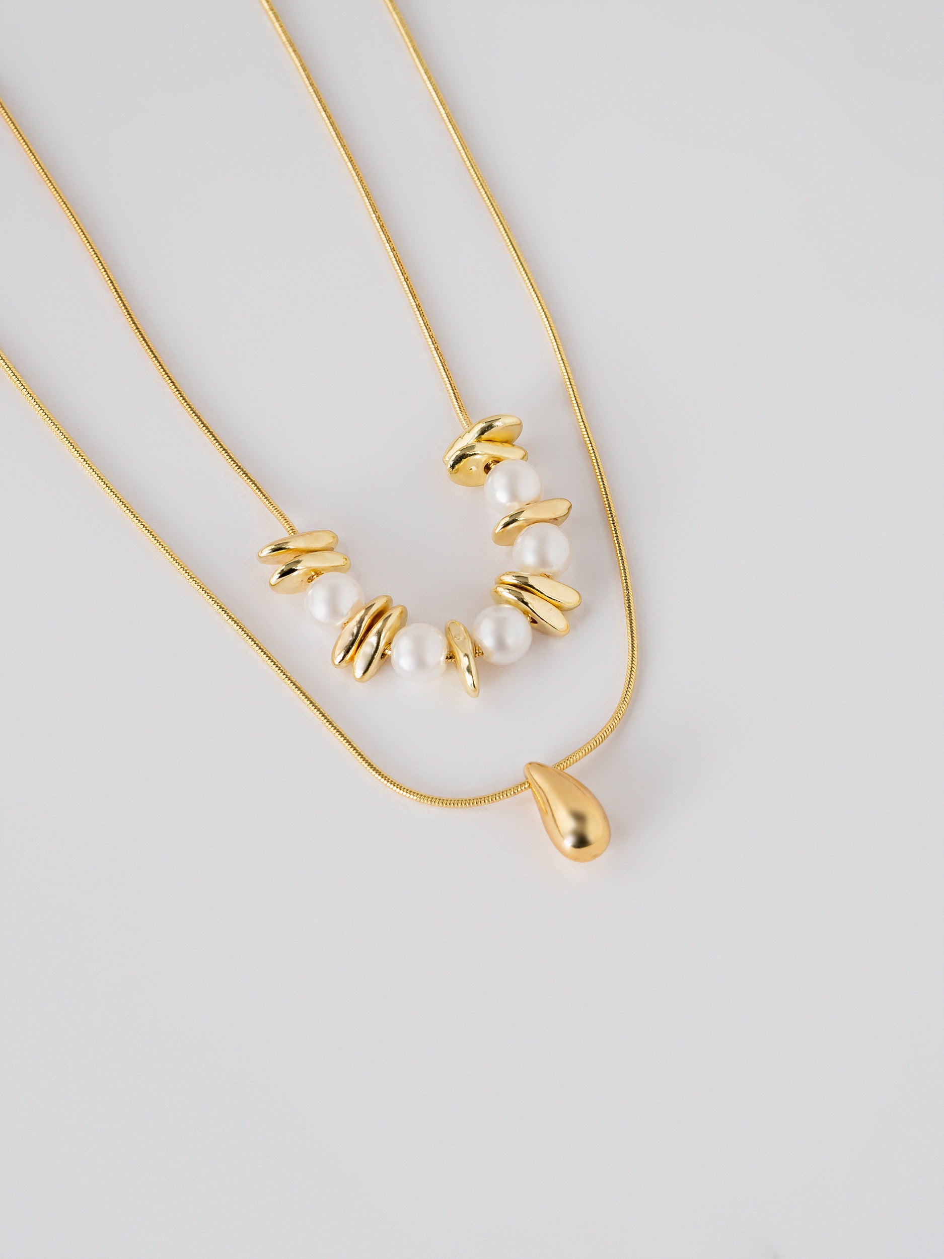 Avoria Necklace