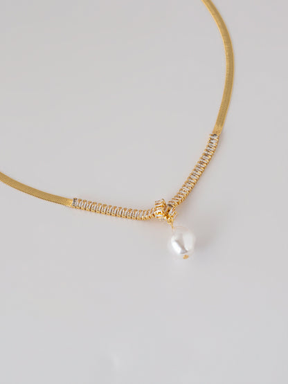 Corvella Necklace
