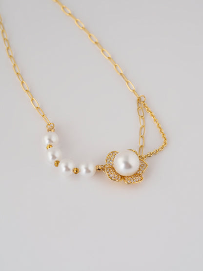 Elarose Necklace