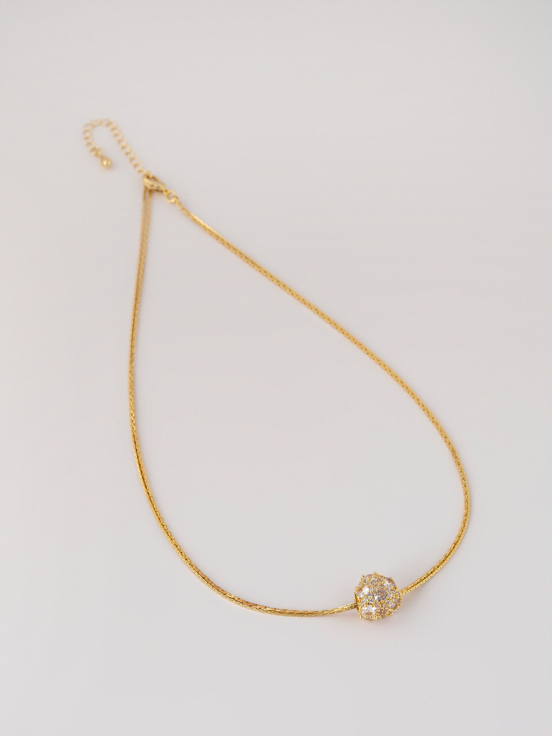 Vesparia Necklace