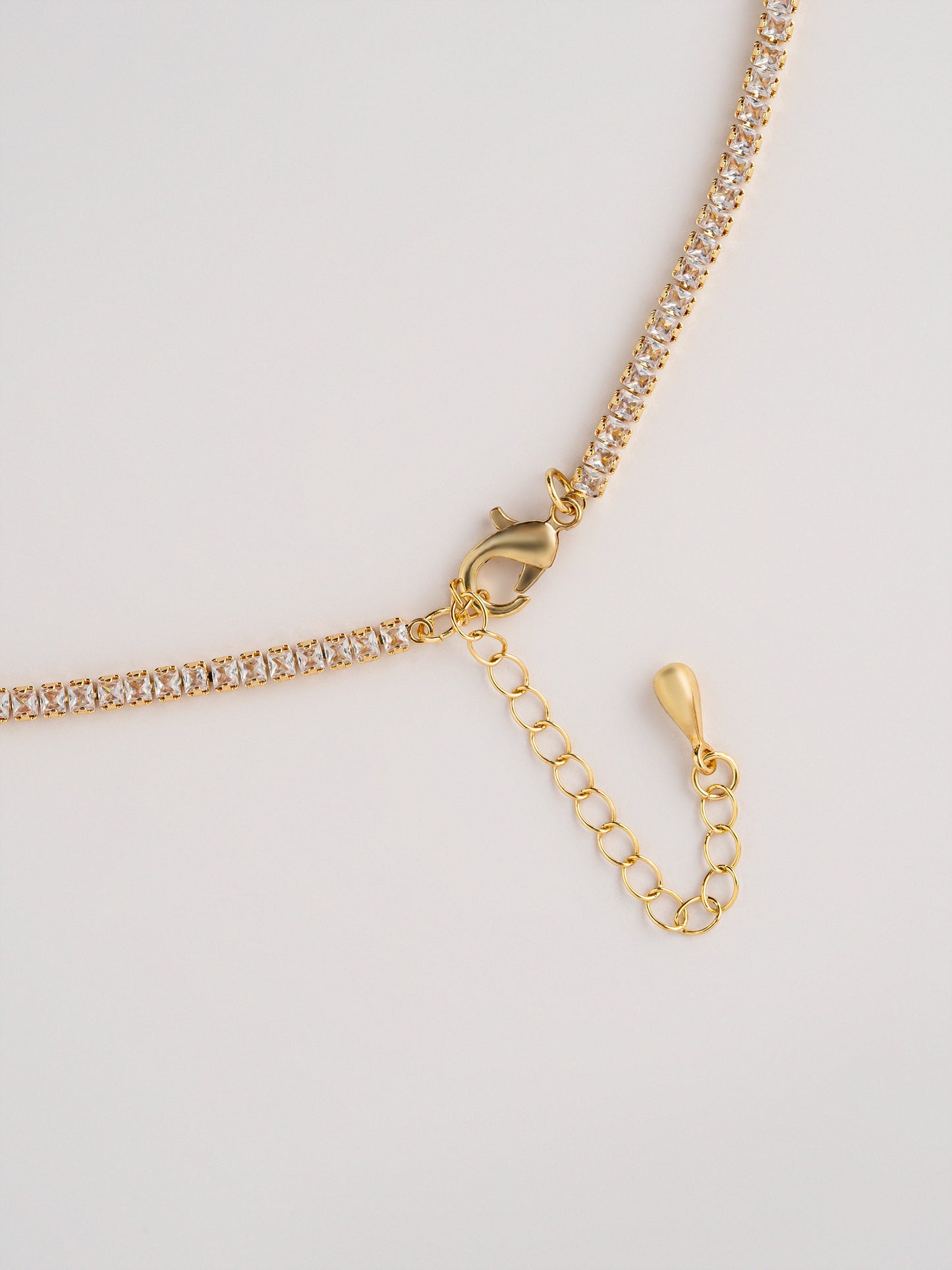 Valoria Necklace