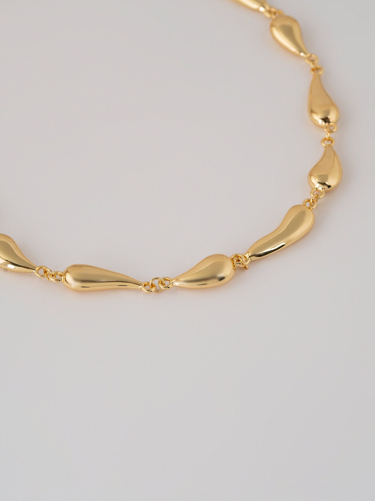 Amoria Necklace