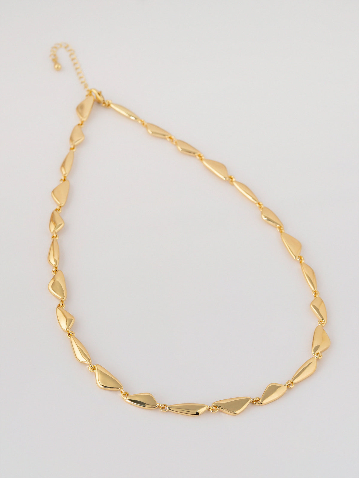 Motifs Necklace