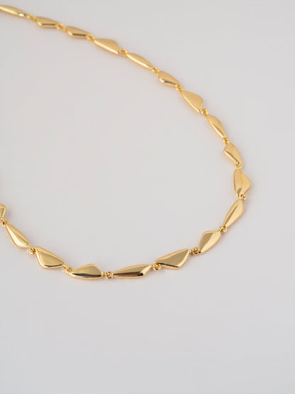 Motifs Necklace