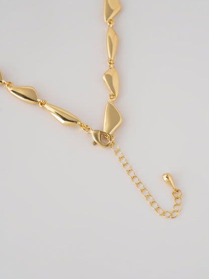 Motifs Necklace