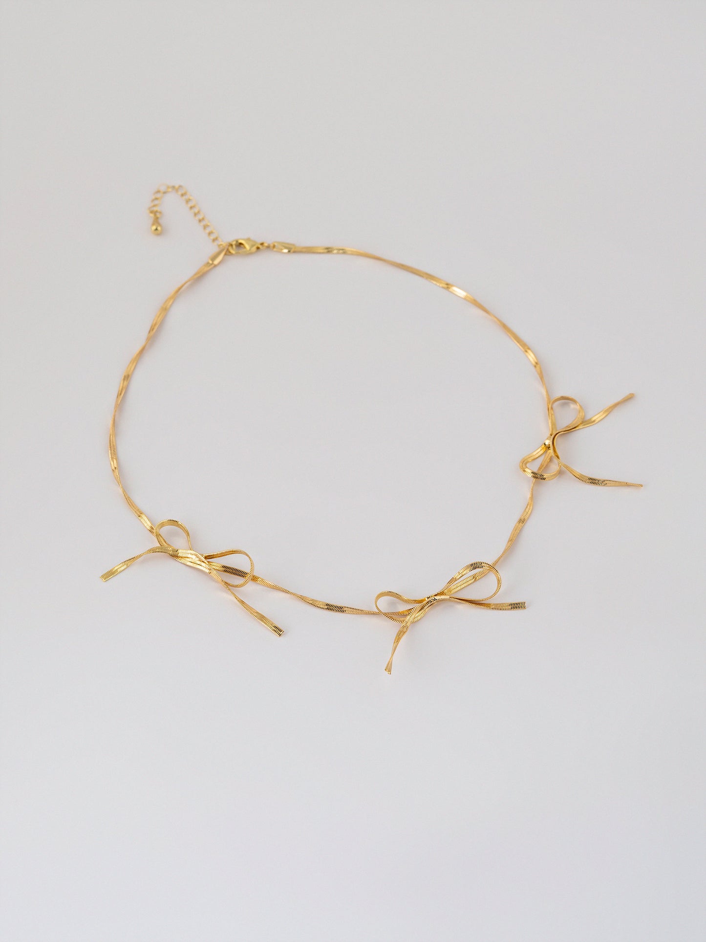 Ribbelle Necklace