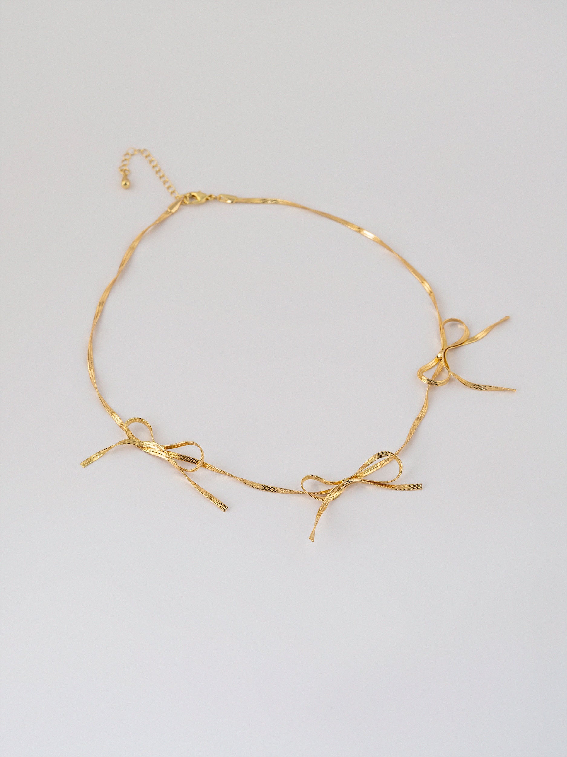 Ribbelle Necklace