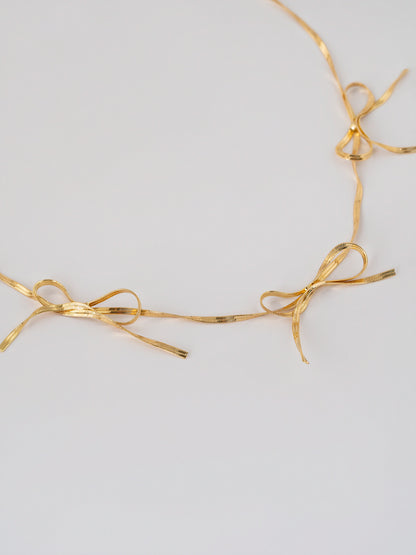 Ribbelle Necklace