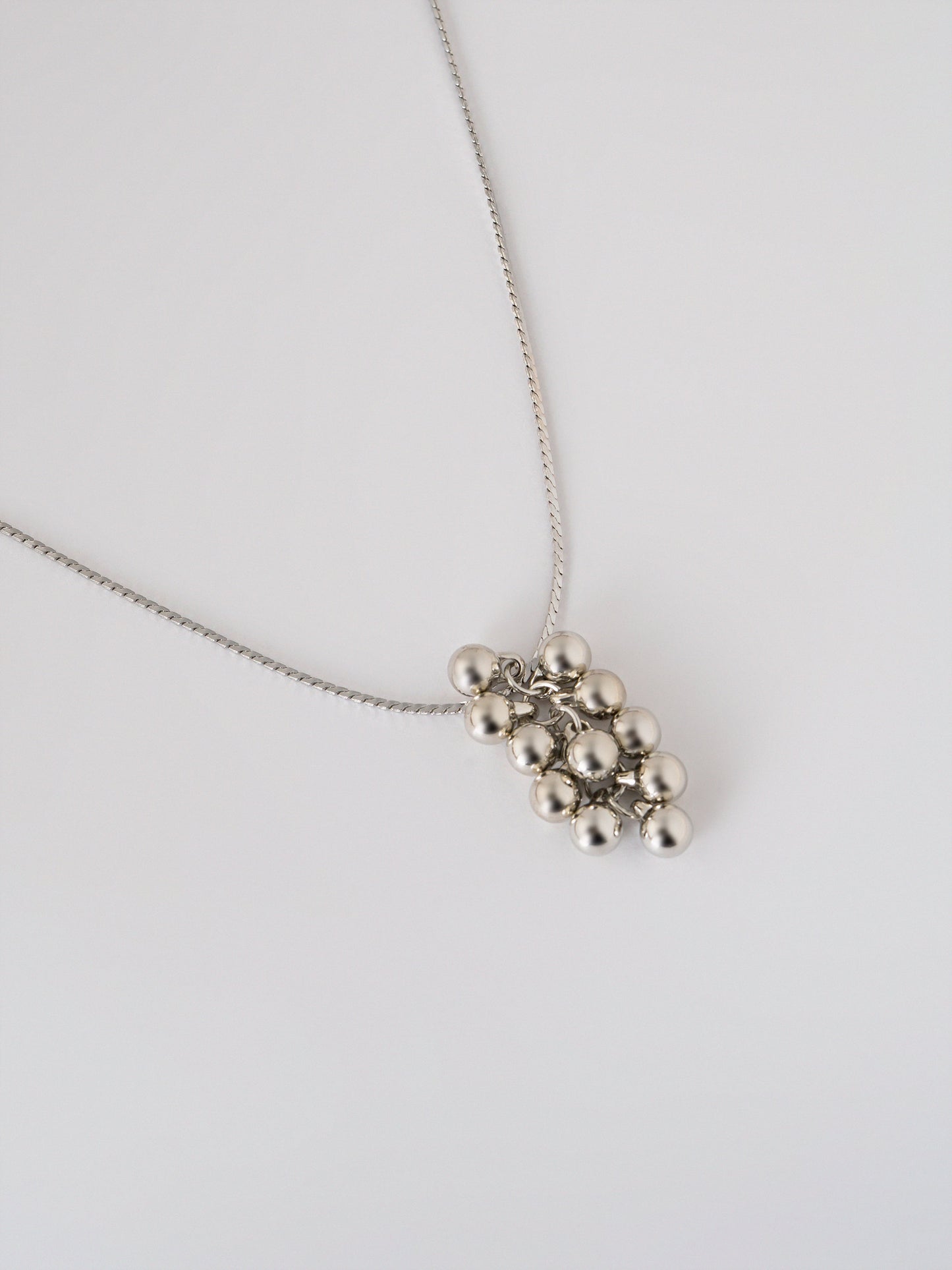 Viremont Necklace