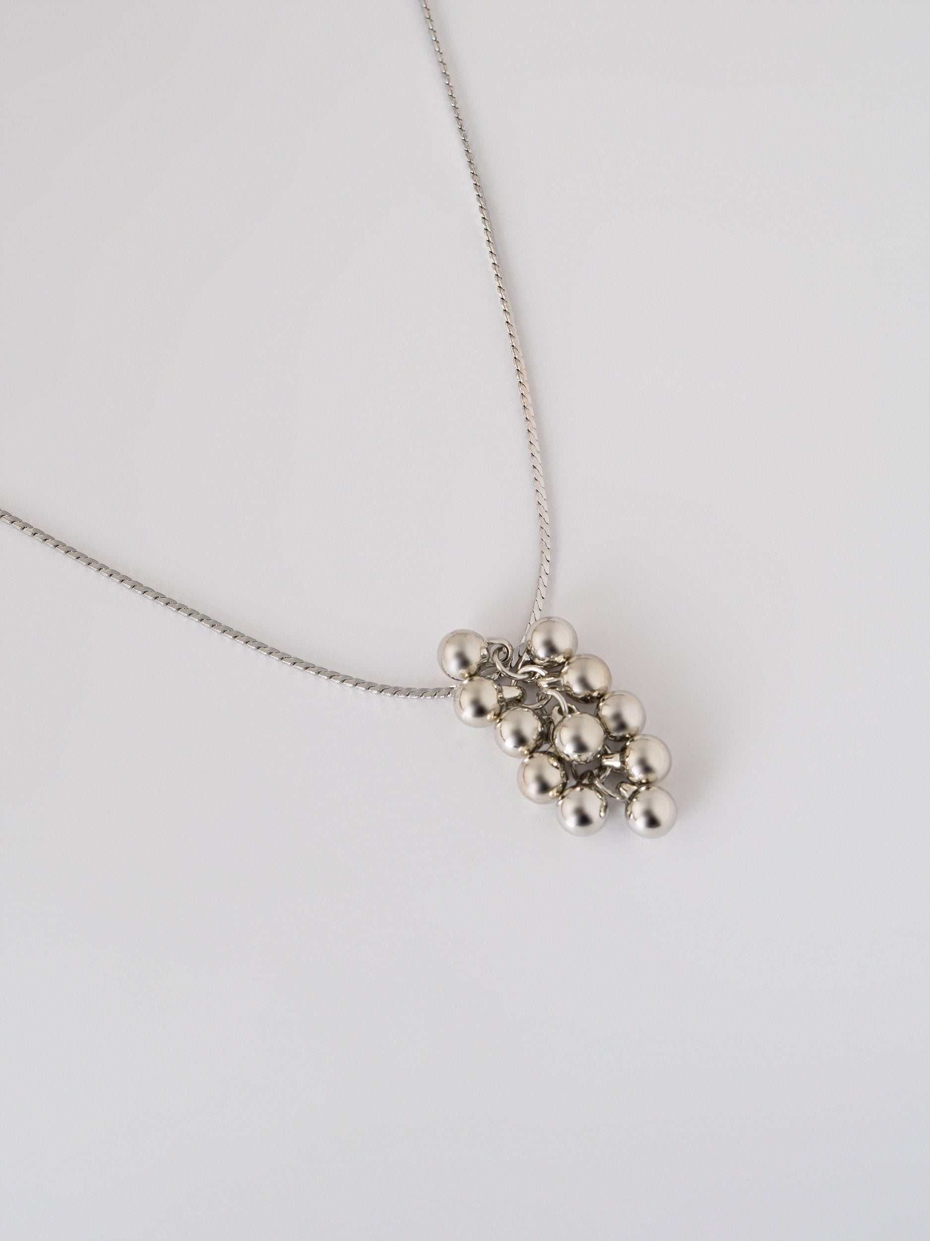 Viremont Necklace