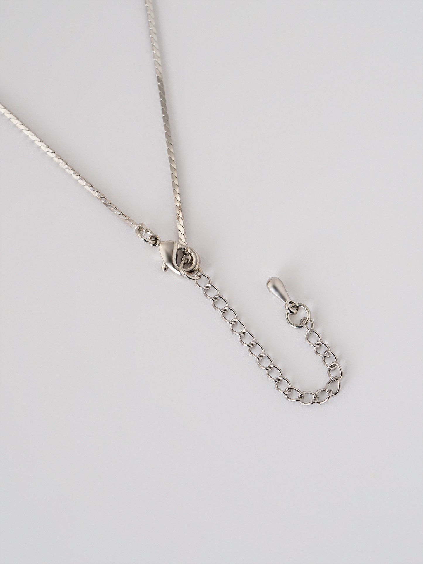 Viremont Necklace